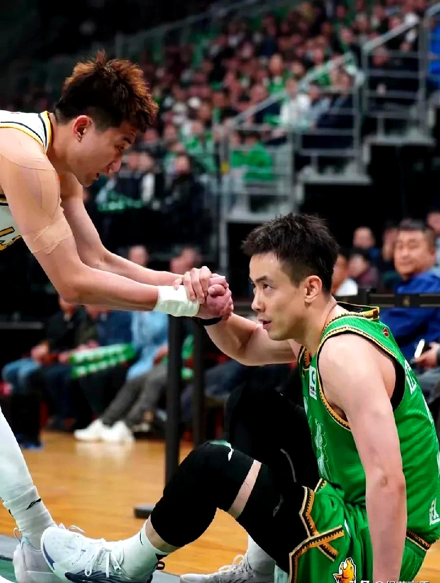 关于广厦男篮加时末段遗憾出局；志在亚冠名次提升；悬念犹存；身体对抗强度拉满的信息-星空网页版